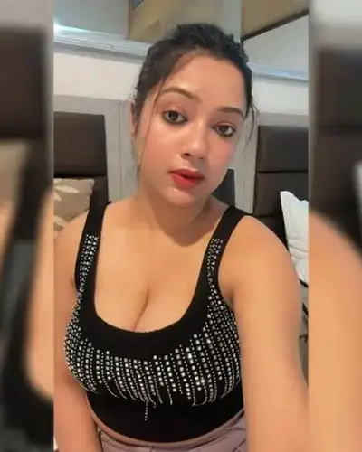 Call Girls Service Mandamarri